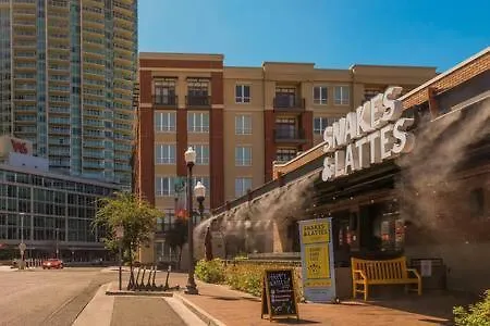 Modern 2br Cozysuites On Town Waterfront 13 Apartment