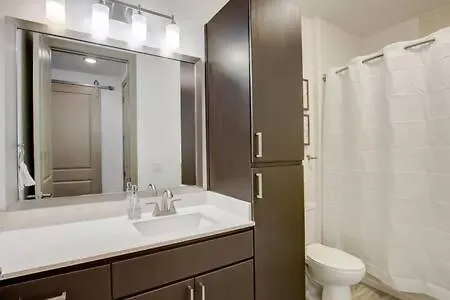 Apartment Modern 2br Cozysuites On Town Waterfront 13 Tempe