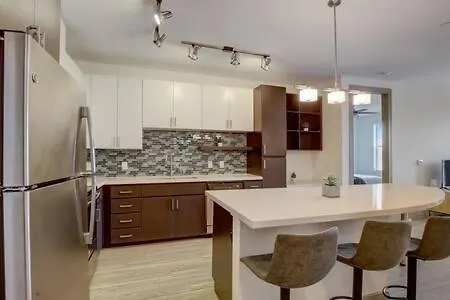 Modern 2br Cozysuites On Town Waterfront 13 *